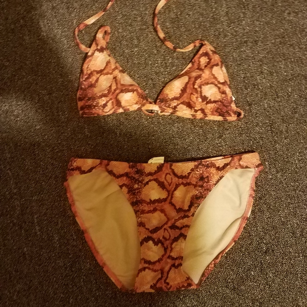 shape fx size 6 snakeskin bikini